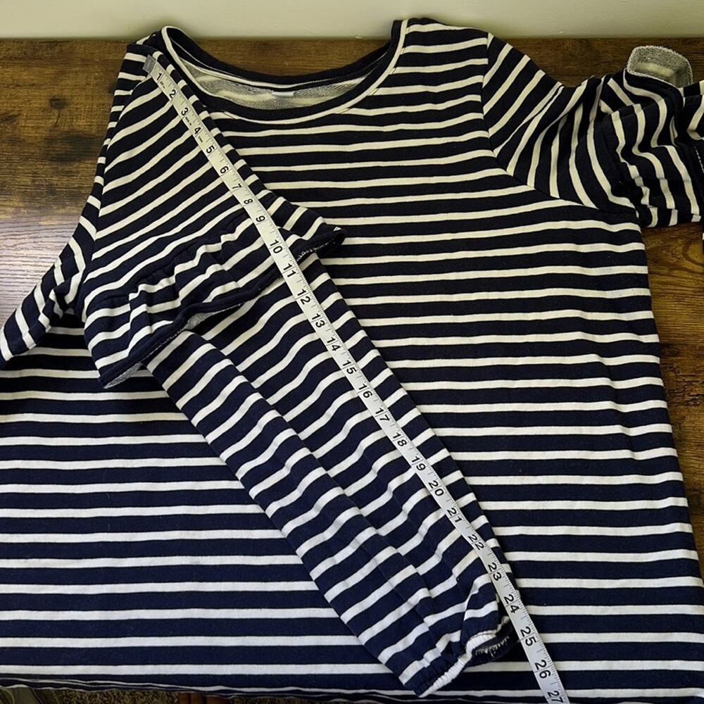 Old Navy XXL Navy & White Striped Ruffled Long Sleeve Sweater - Picture 6 of 10
